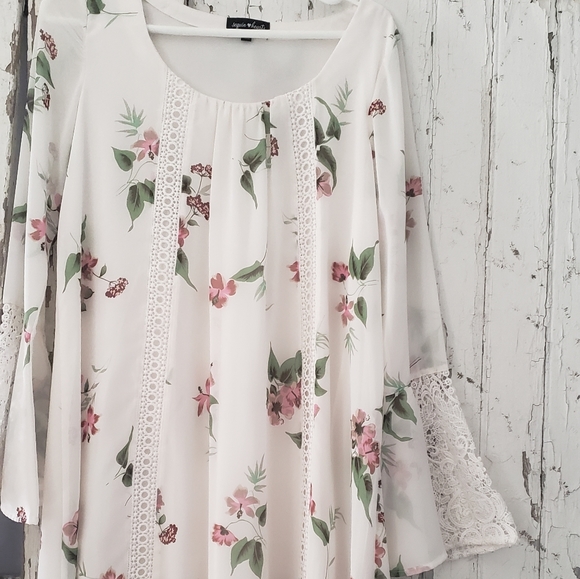 Bundle of 16 Dresses - Picture 7 of 16